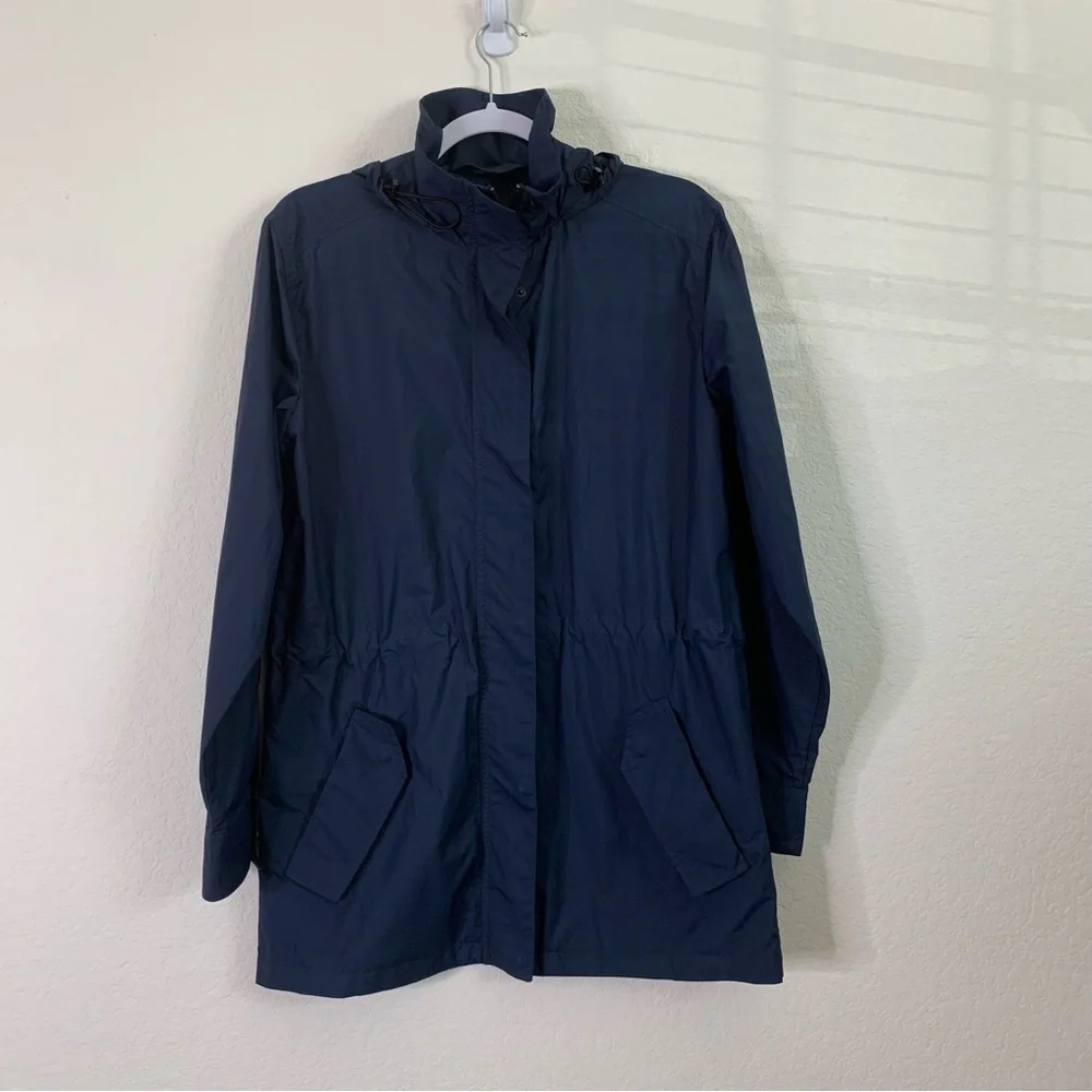 Everlane womens blue full zip hooded rain jacket XS